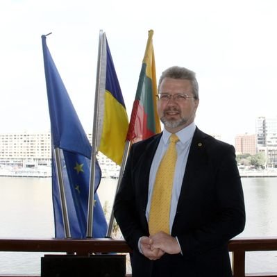 EUI